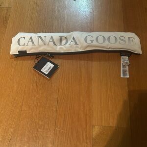 New Canada goose reflective hood trim